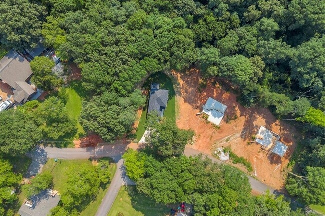 Building Photo - 155 Carey St