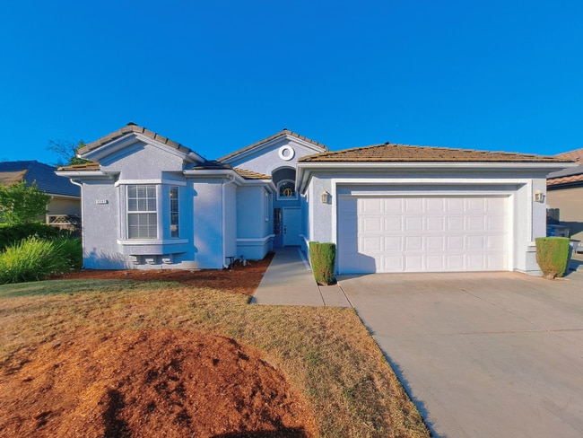 Primary Photo - Beautiful 3 Bedroom Home for Rent in well ...