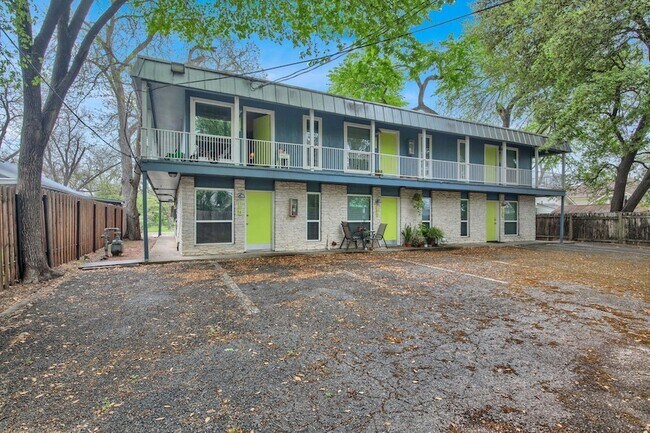 Primary Photo - 4406 Avenue C