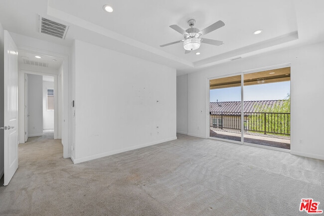 Building Photo - 20810 Spruce Cir