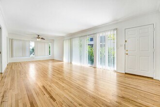 Building Photo - 1975 S Beverly Glen Blvd