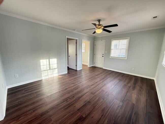 Building Photo - BIG House & BIG Fenced Yard. Plus Master Suite, Den, Shed, and More!