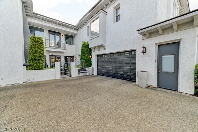 Building Photo - 10212 Stone Briar Ct
