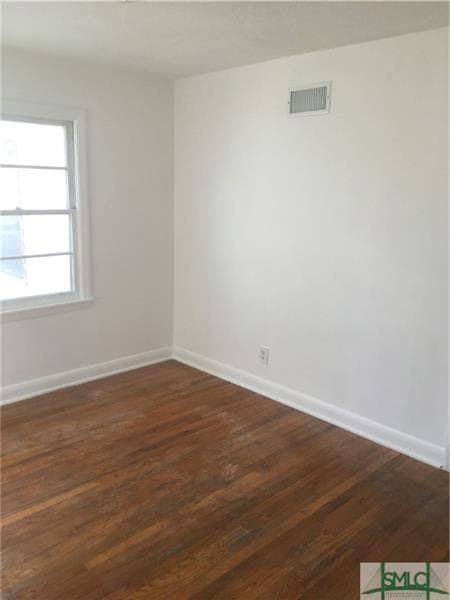 Building Photo - 1809 E Derenne Ave