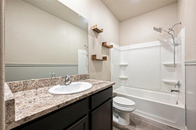 Building Photo - 817 Liberty Meadows Dr