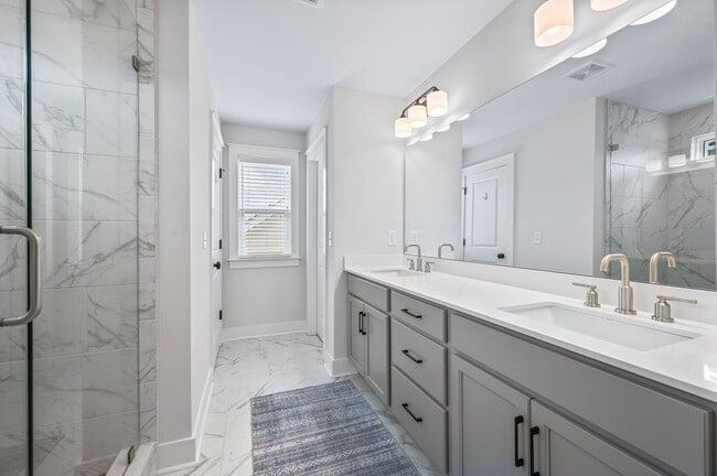 Building Photo - 4BR, 3.5BA home - Williamson County’s most desirable communities and areas