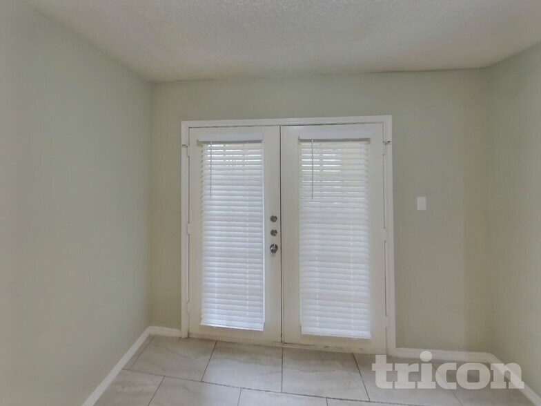 Building Photo - 3427 Waterview Trail