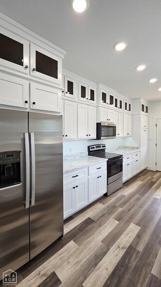 Building Photo - 4009 Stoke Dr
