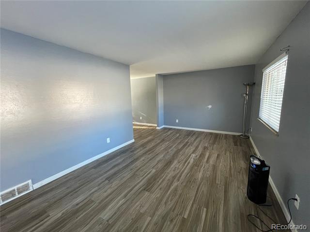 Building Photo - 2833 S Depew St