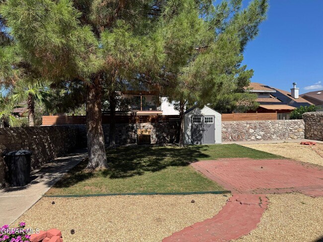 Building Photo - 1485 Desierto Rico Ave