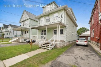 Building Photo - 98 Edson St