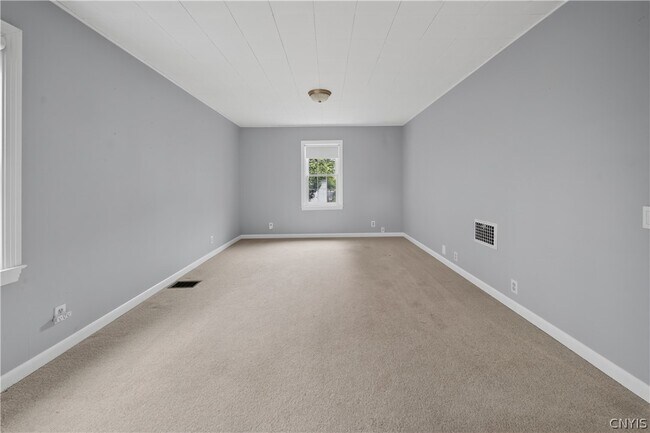 Building Photo - 103 Pelham Rd