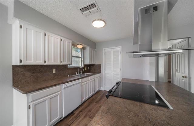 Building Photo - 7936 Berrybrook Dr