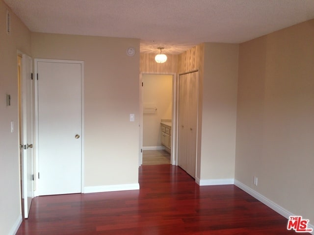 Building Photo - 8738 Delgany Ave