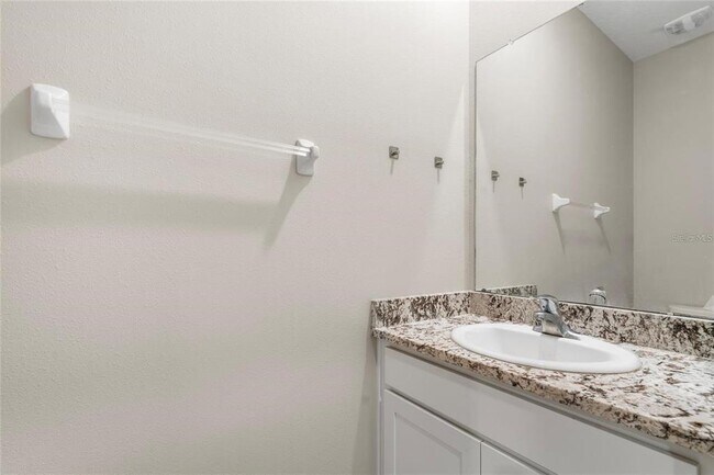 Building Photo - 3914 Lively Coral Pl