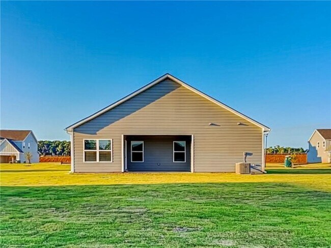 Building Photo - 1161 Amadas Dr