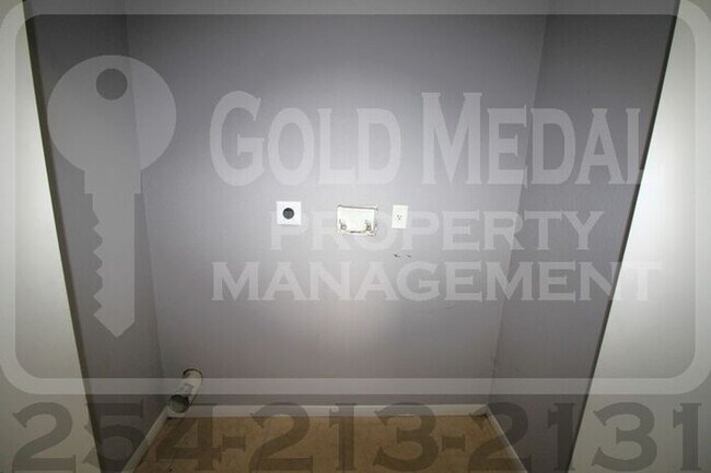 Building Photo - 3409 Atkinson Ave