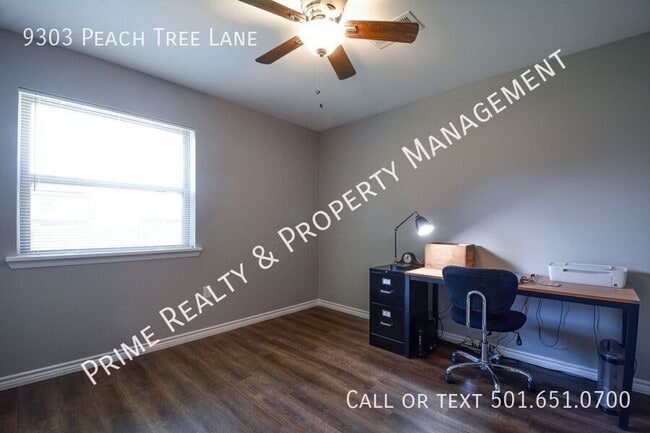 Building Photo - 9303 Peach Tree Ln