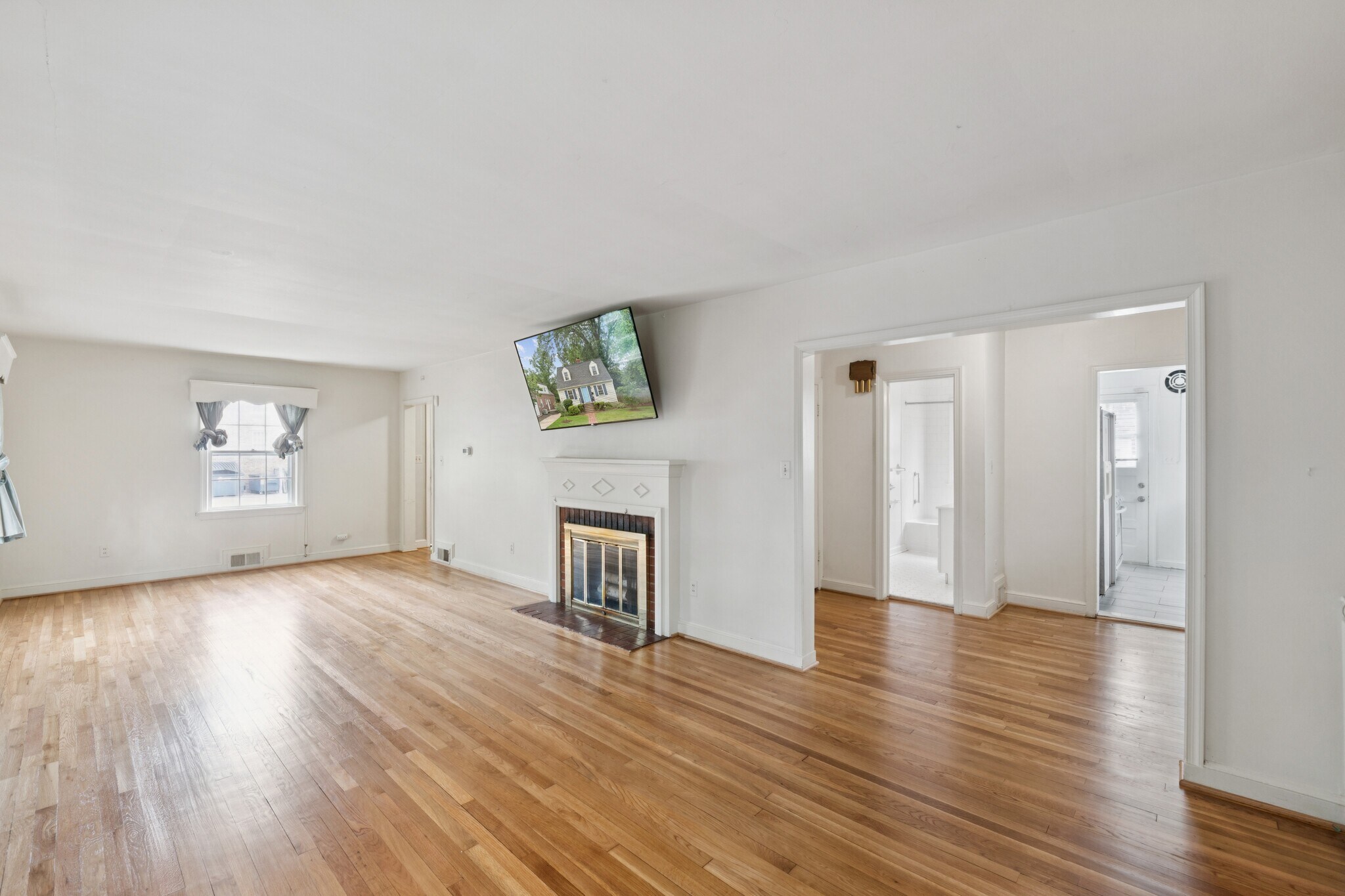 Building Photo - 4603 Knox Rd