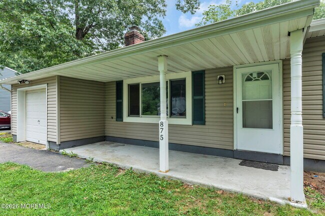 Building Photo - 875 Bowman Rd