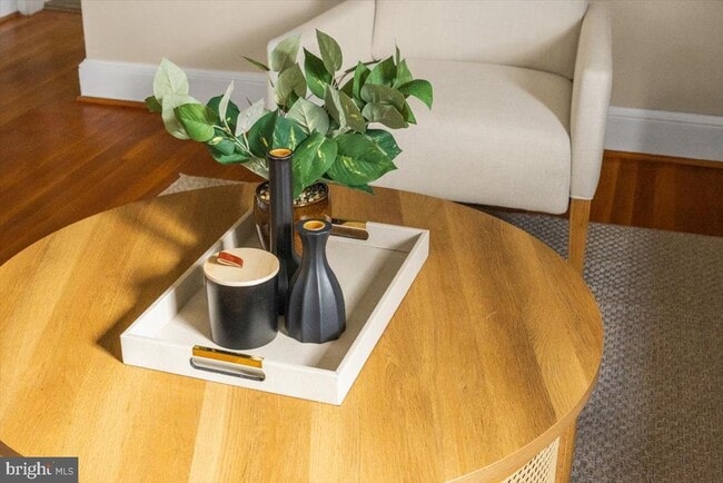 Building Photo - 312 Shawnee Ave