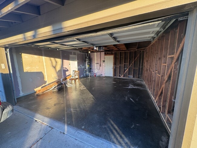 Building Photo - 1776 Pescadero Dr