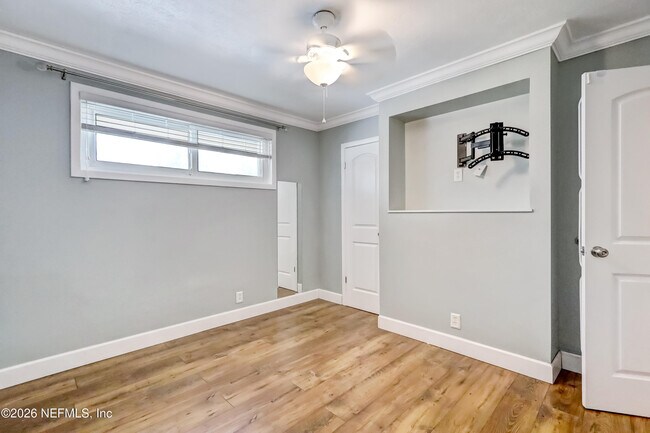 Building Photo - 4328 Savannah Ave