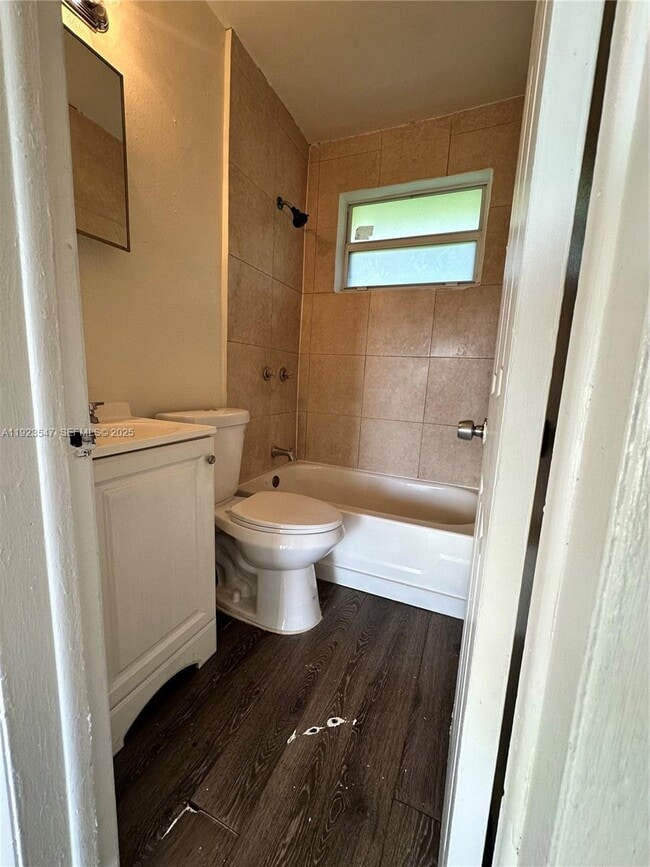 Building Photo - 26627 SW 139th Ave