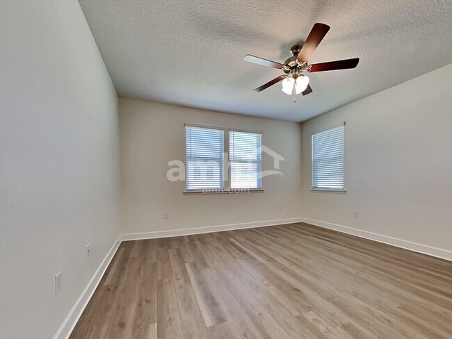 Building Photo - 1291 Tan Tara Trl