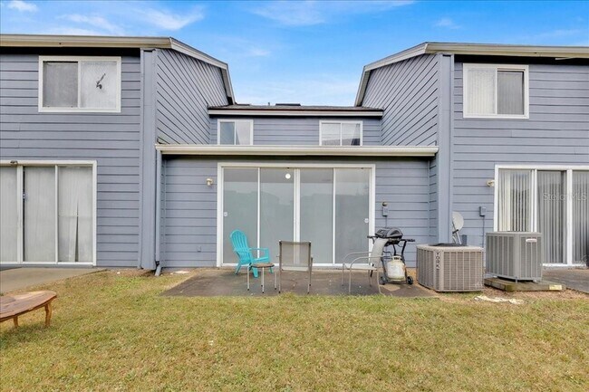 Building Photo - 352 Caribbean Dr