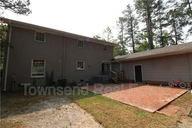 Building Photo - 319 Summertime Rd