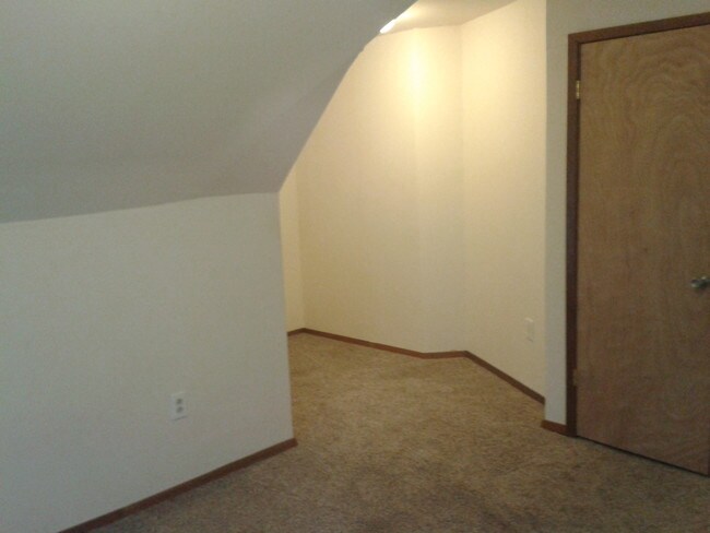 Building Photo - 213 Lafayette St