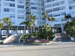 Building Photo - 11930 N Bayshore Dr