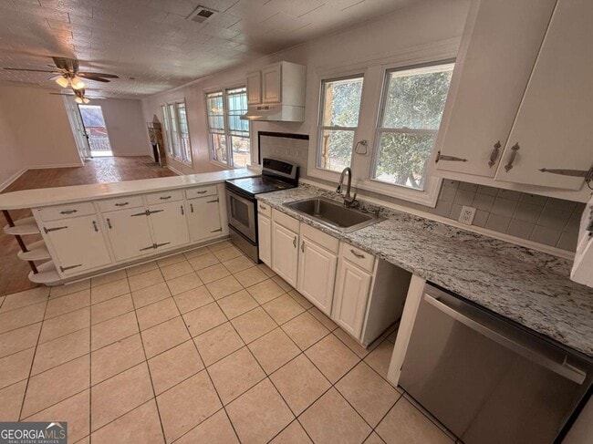 Building Photo - 165 Bankston Rd