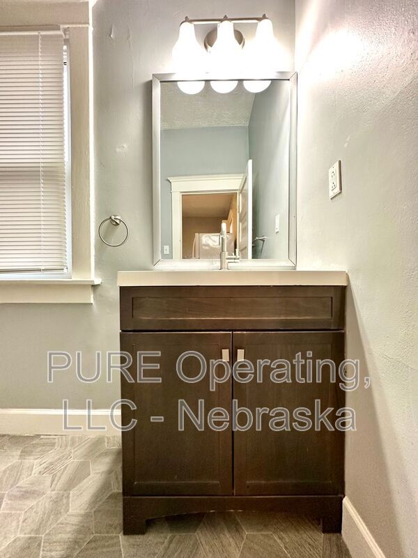 Building Photo - 2712 N 62nd St