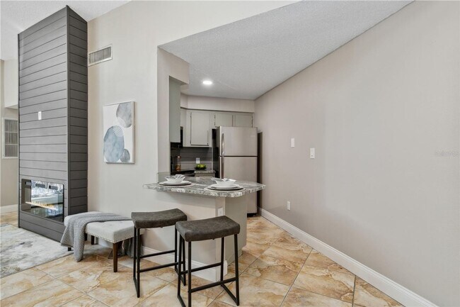 Building Photo - Southpointe - Atrium
