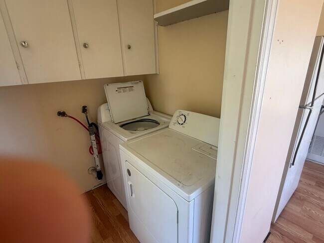 Building Photo - Sedro Woolley Two Bedroom With Large Shop