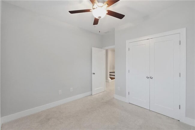 Building Photo - 2557 Oakbourne Ln