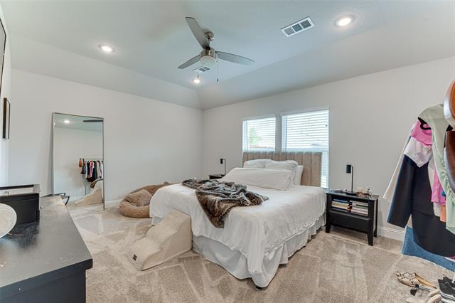 Building Photo - 508 Vasant Dr