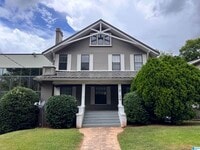 Building Photo - 2124 16th Ave S