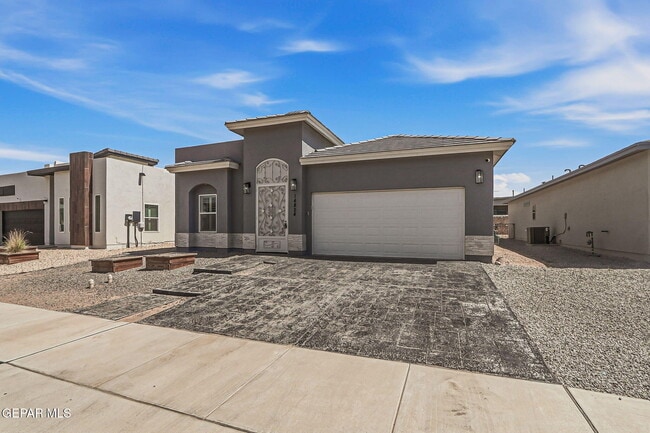Building Photo - 14824 Sam Garcia Ave