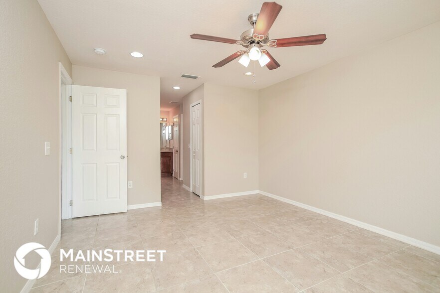 Building Photo - 1903 Ray Pl