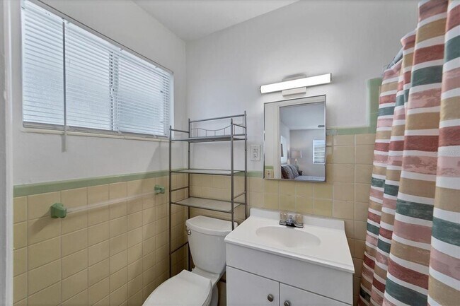 Building Photo - 2738 Tangelo Dr
