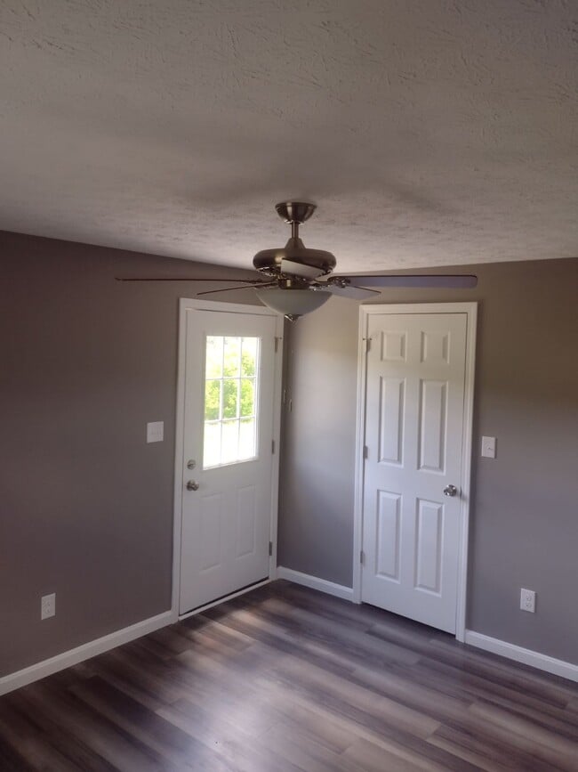 Building Photo - 296 Palmetto Loop
