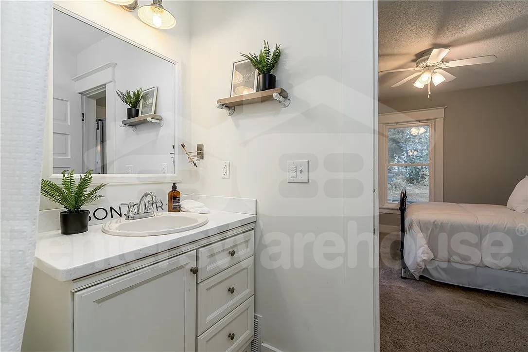 Building Photo - 737 28th St