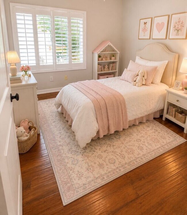 Building Photo - 250 Napa Ct