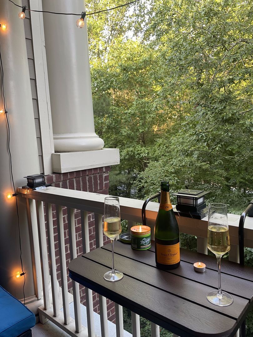 Building Photo - 3150 Woodwalk Dr SE