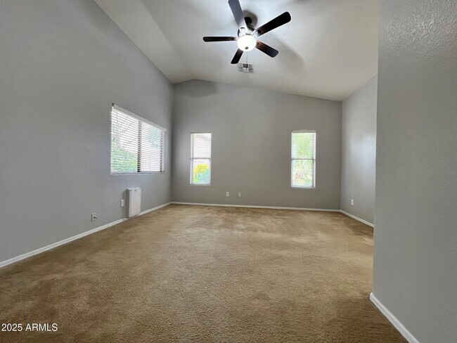 Building Photo - 10419 N 58th Dr