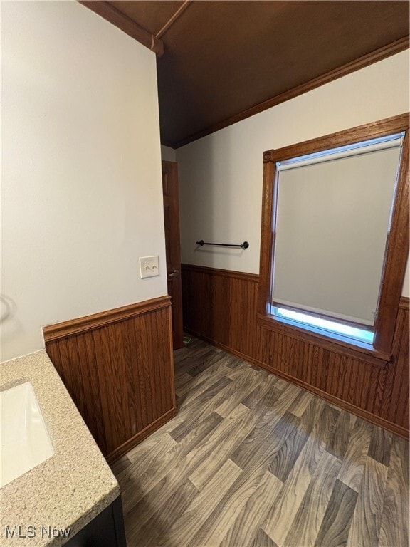 Building Photo - 6743 Hathaway Rd