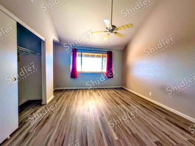 Building Photo - 1991 Central Ave